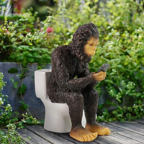 Bigfoot Garden Statue
