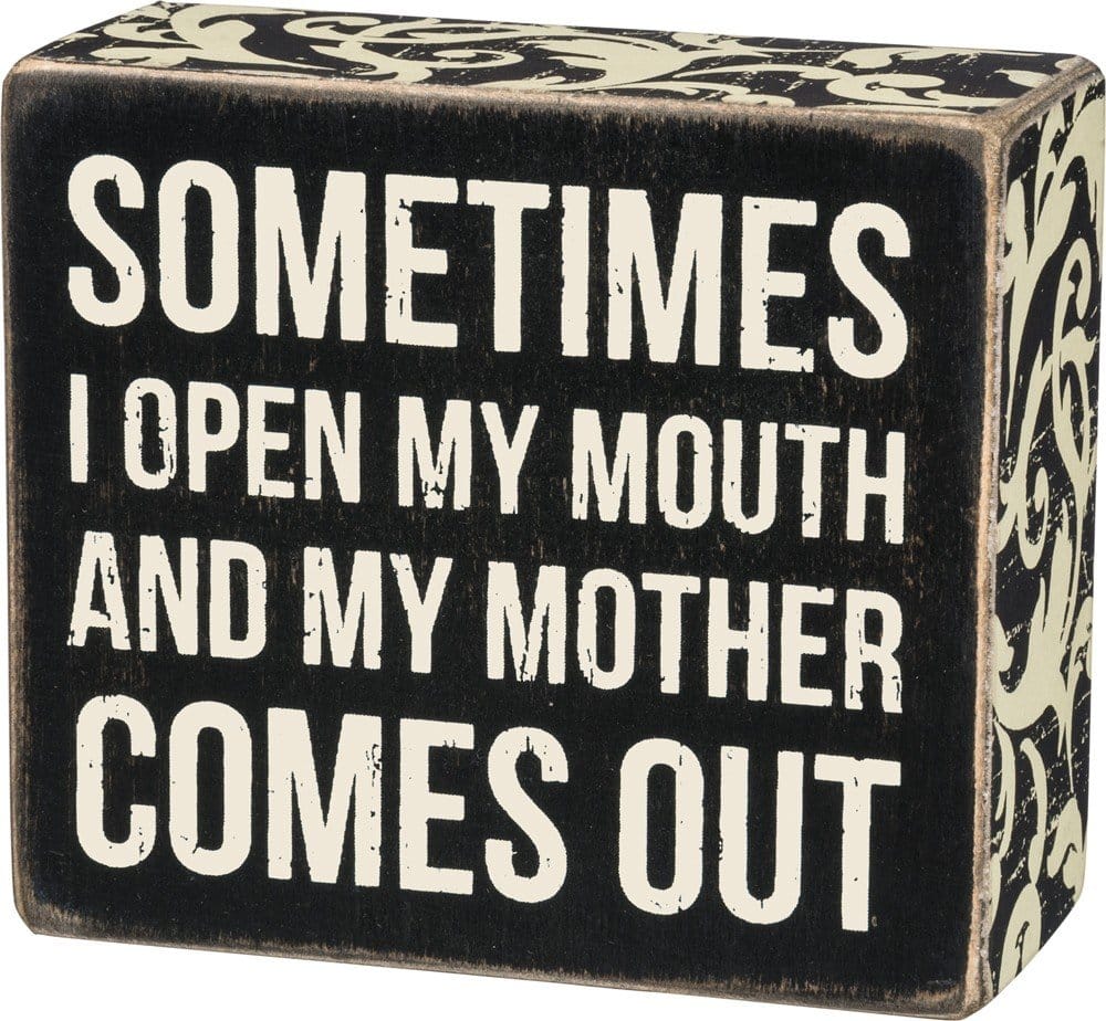 Gifts For Daughters 2023: Funny Box Sign for Daughter 2023