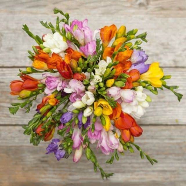 Best Godmother Gifts 2023: Flower Delivery 2023