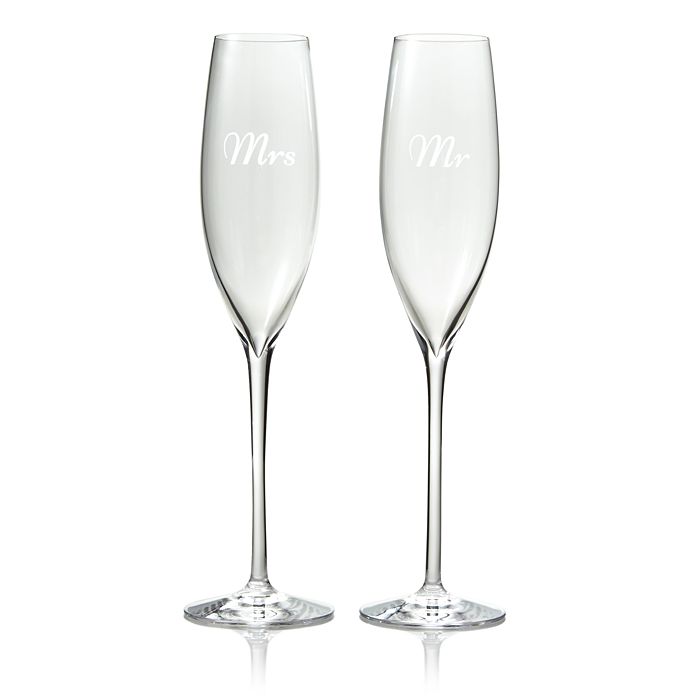 Gifts For Fiance 2022: Mr. & Mrs. Champagne Glasses