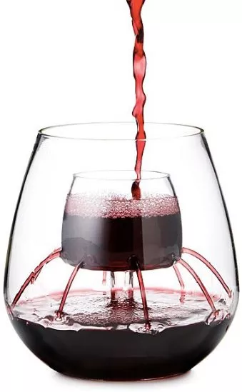 Best Wine Gifts 2023: Wine Aerator 2023